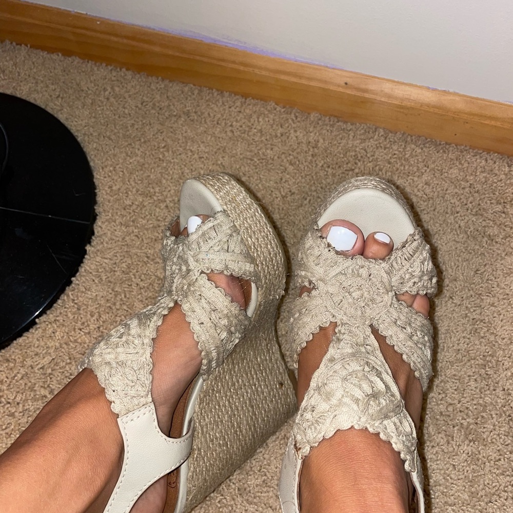 Well worn Lucky Brand wedges size 6